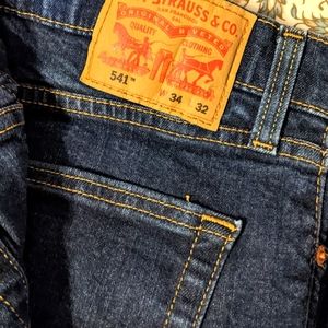 Levi's 541